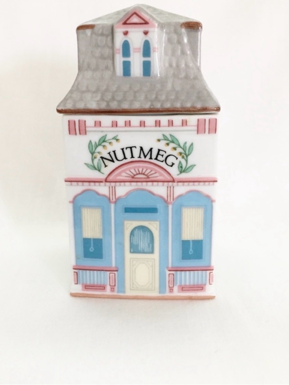 Vintage 1989 The Lenox Spice Village Nutmeg Spice Jar
